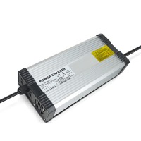 Punjač Litijum baterije 15V 20A 4S za 12V pakete baterija